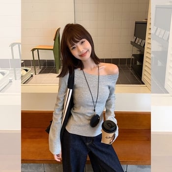 Pleteni pulover s šikim ovratnikom i otvorenim ramenima, dugi rukavi, viskozno vlakno, jednobojni uzorak, jesen 2024