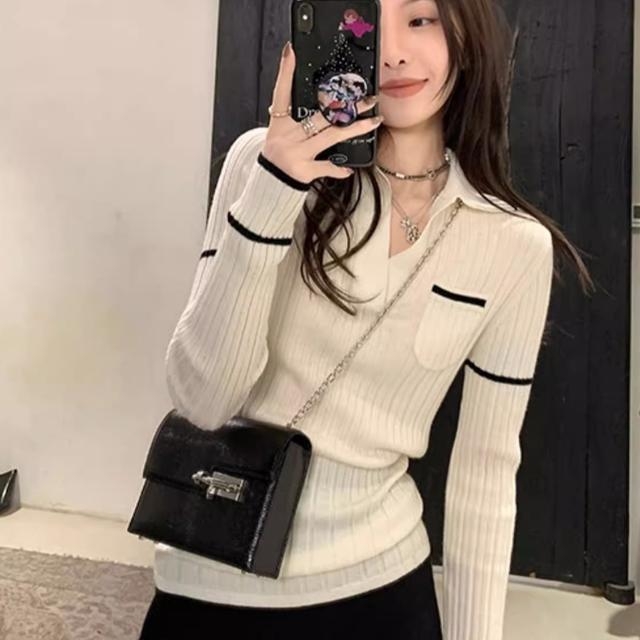 Džemper s polo ovratnikom, dugi rukavi, uski kroj, poliester materijal, japanski stil