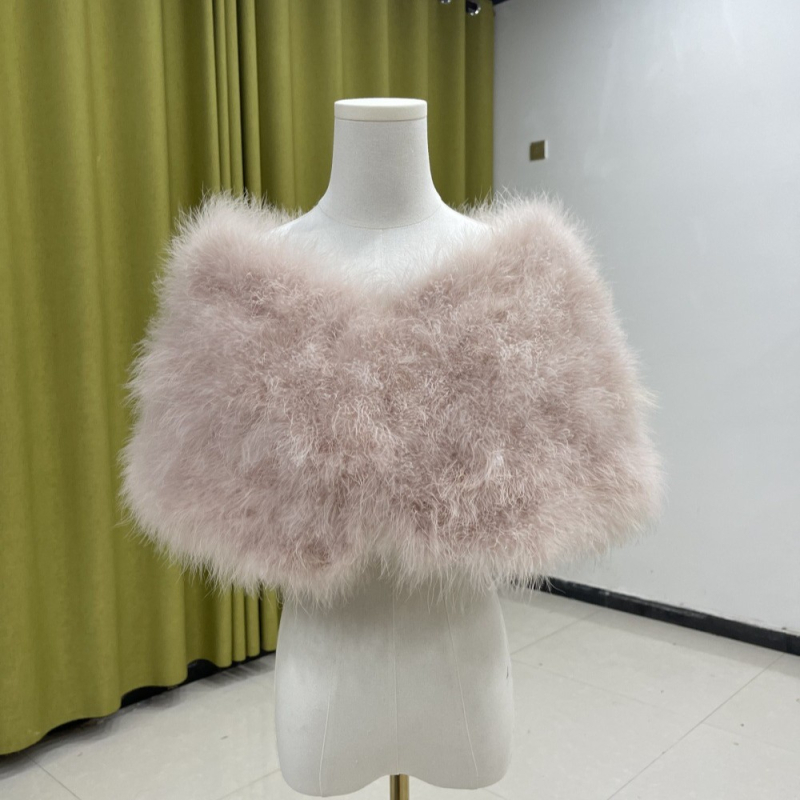 Ženski krzneni šal, zimski dodatak za vjenčanicu, produženi elegantni model, monokromatski uzorak (Krzno; Zima; Produženi; Monokromatski uzorak)