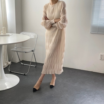 Chiffon pliszírozott A-vonalú midi ruha, kerek nyakú, hosszú ujjú, pulóver-stílus, tussah selyem és poliészter keverék