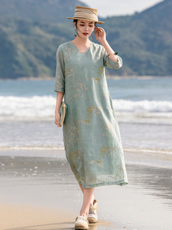 Φόρεμα από ραμί με κέντημα σχέδιο pavilion-τοπίο, V-λαιμός, σιλουέτα Α-γραμμής