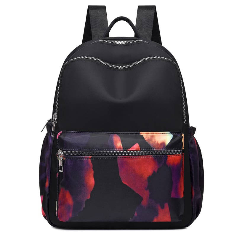 Γυναικείο σακίδιο με φλοράλ μοτίβο σε εθνοτικό στυλ, από Oxford ύφασμα, κάθετο τετράγωνο σχήμα, κλείσιμο με φερμουάρ, επένδυση από πολυεστέρα, Άνοιξη 2025.