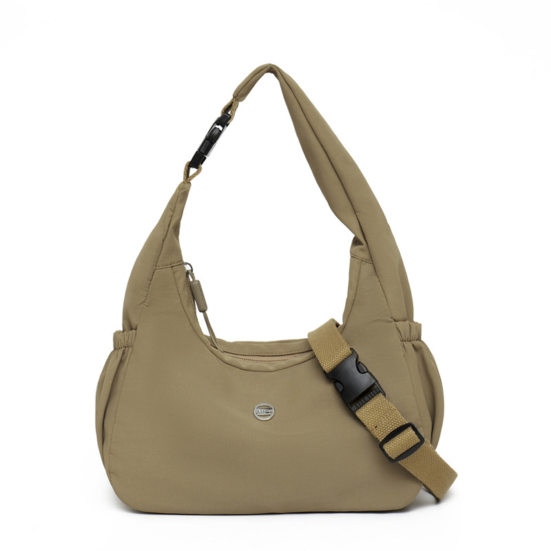 Ženska crossbody torbica, najlon, gradski stil, horizontalni kvadratni oblik, zatvarač, unutarnji džepovi za telefon i dokumente