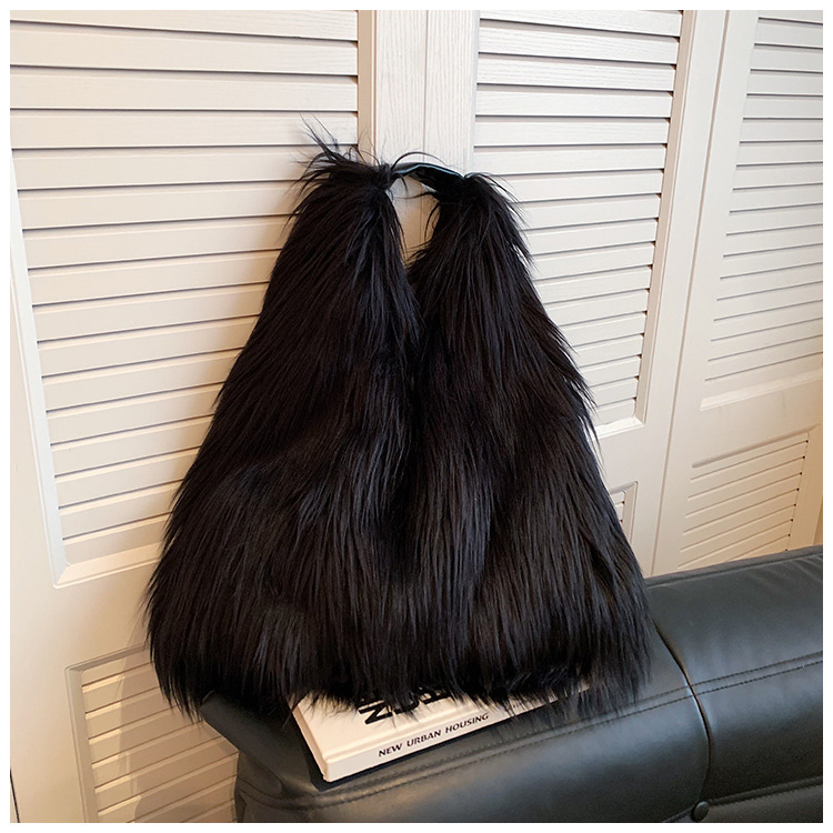 Geantă tote din pluș, formă de dumpling, închidere magnetică, căptușeală din piele sintetică, buzunar intern pentru telefon, fără curea, pentru utilizare zilnică, lansare iarna 2023