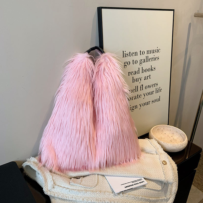 Geantă tote din pluș, formă de dumpling, închidere magnetică, căptușeală din piele sintetică, buzunar intern pentru telefon, fără curea, pentru utilizare zilnică, lansare iarna 2023