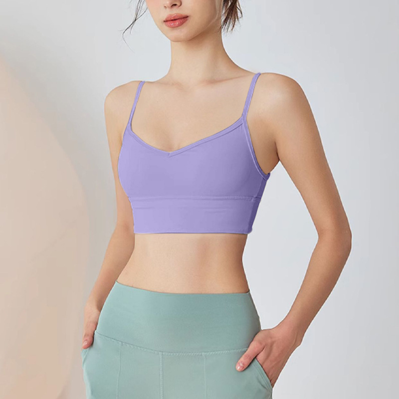 Nova yoga sportska grudnjak s tankim trakama, bezšiven, pun kupa, čvrste halter trake, dizajn s umetkom, glavna tkanina 75% najlon, 25% spandeks; podstava: 25% spandeks.