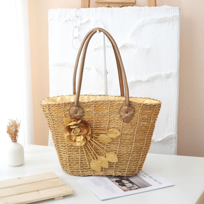 Torba od slame, pletena - gradski minimalistički stil, zatvaranje šnuralom, poliester podstava, uspravni pravokutni oblik