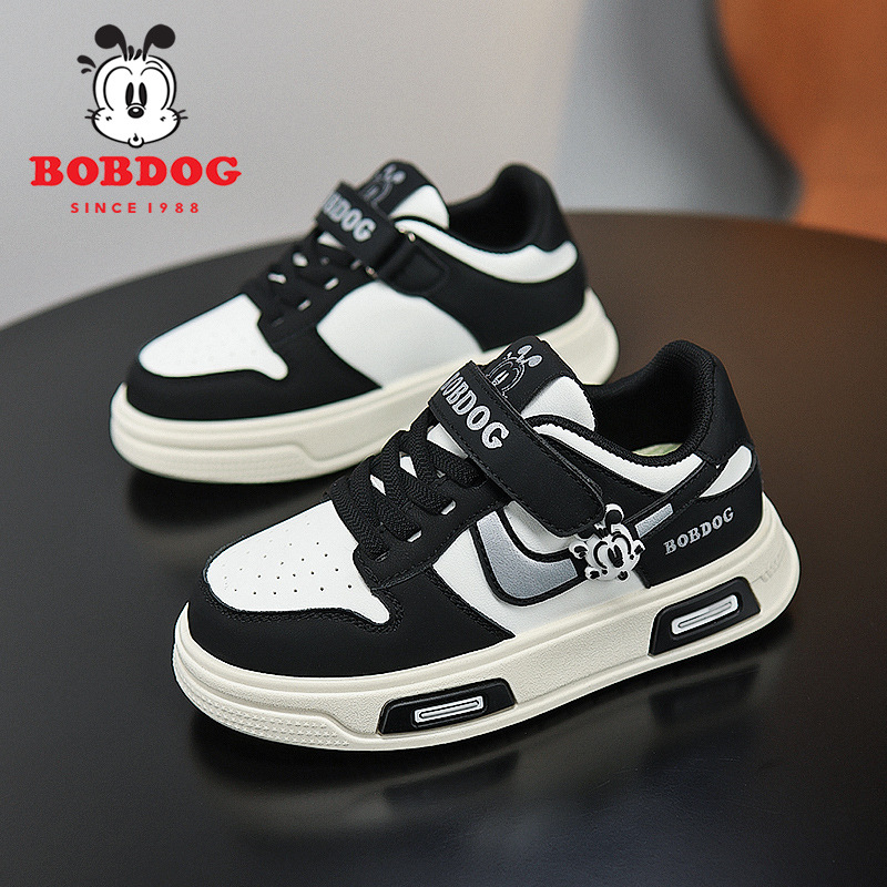 Dječje tenisice s debelim potplatom, gornji dio od mikrovlaknaste kože, protuklizna i otporna potplata, zatvaranje na Velcro, toplu podstavu od flisa