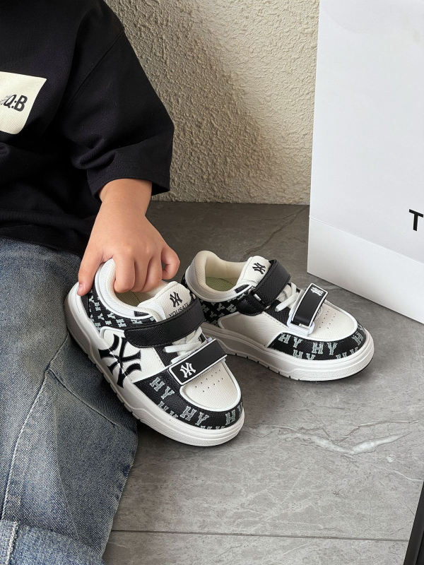 Dječje tenisice s debelom potplatom, Velcro zatvaranje, gornji dio od mikrovlakna, EVA đon, niski kroj, jednobojne, protuklizne