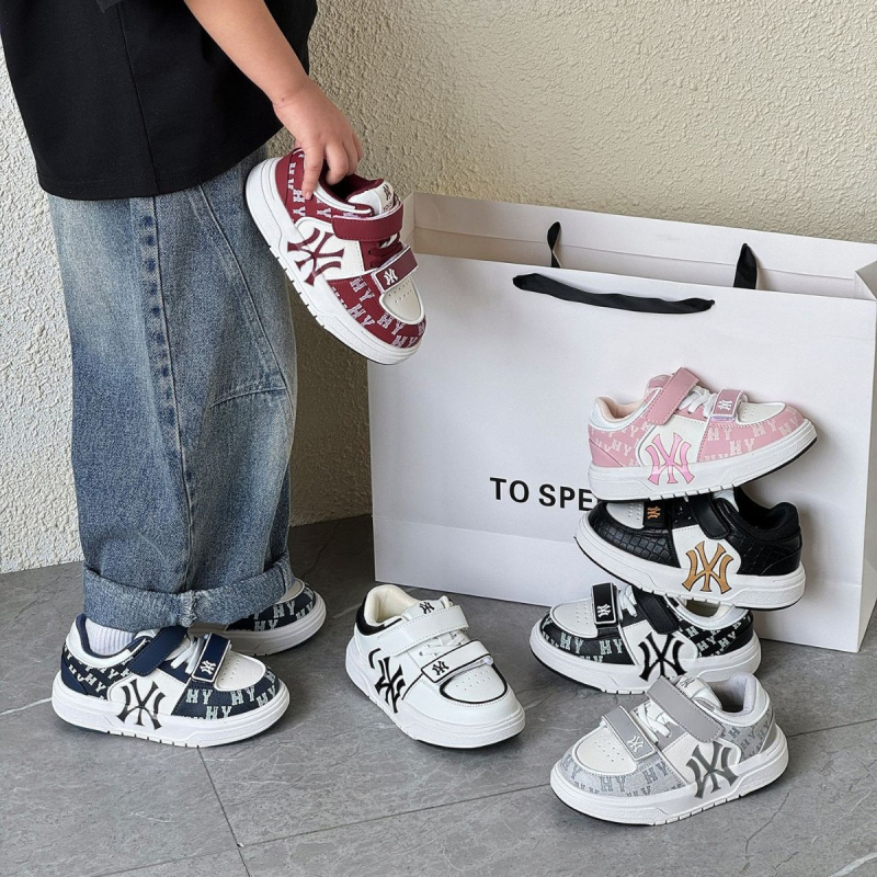 Dječje tenisice s debelom potplatom, Velcro zatvaranje, gornji dio od mikrovlakna, EVA đon, niski kroj, jednobojne, protuklizne