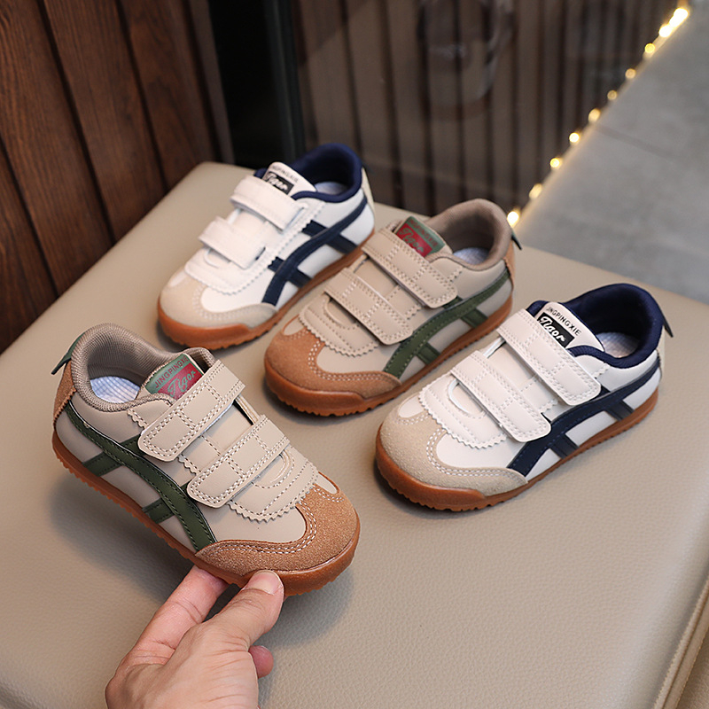 Dječje casual tenisice za svakodnevnu upotrebu s gornjim dijelom od mikrofibre kože, potplata od teleće tetive, Velcro zatvarač, prozračnje, otporne na klizanje i izdržljive za proljeće i jesen.