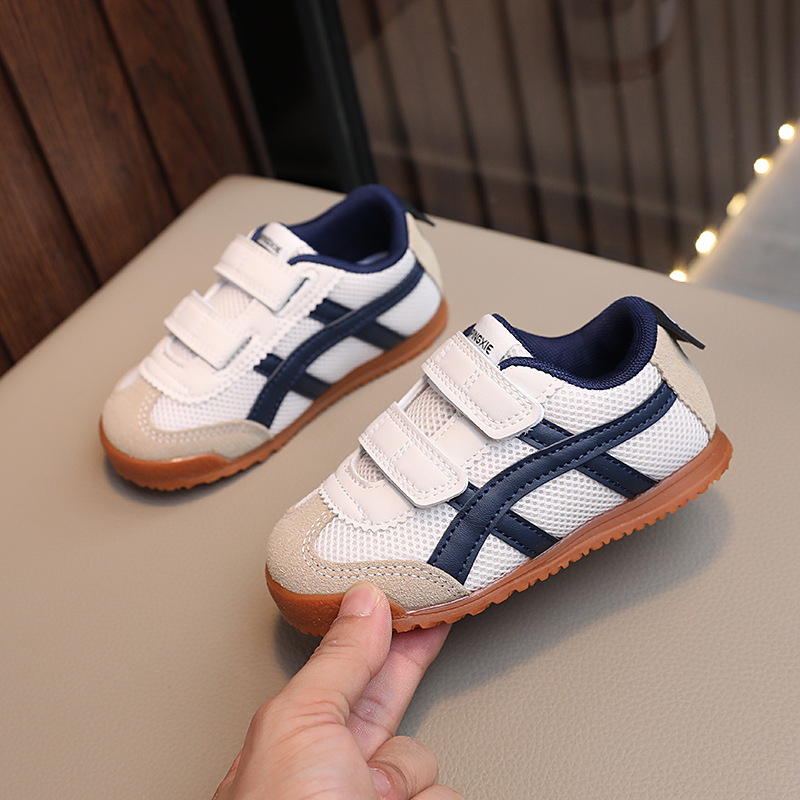 Dječje casual tenisice za svakodnevnu upotrebu s gornjim dijelom od mikrofibre kože, potplata od teleće tetive, Velcro zatvarač, prozračnje, otporne na klizanje i izdržljive za proljeće i jesen.