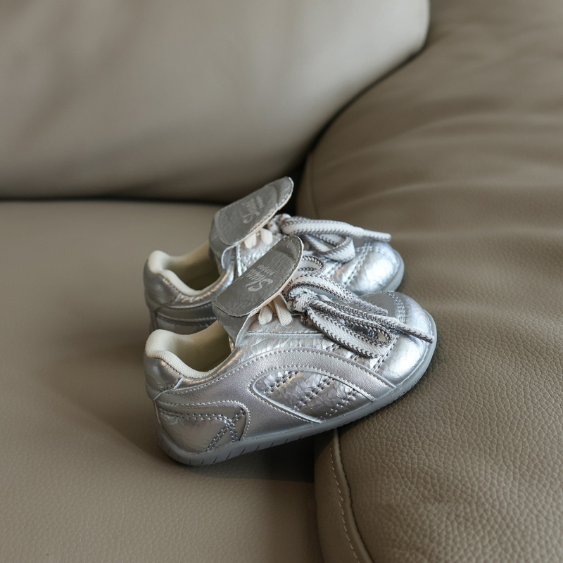 Pantofi pentru bebeluși care învață să meargă - unisex, talpă moale, închidere Velcro, antiderapant