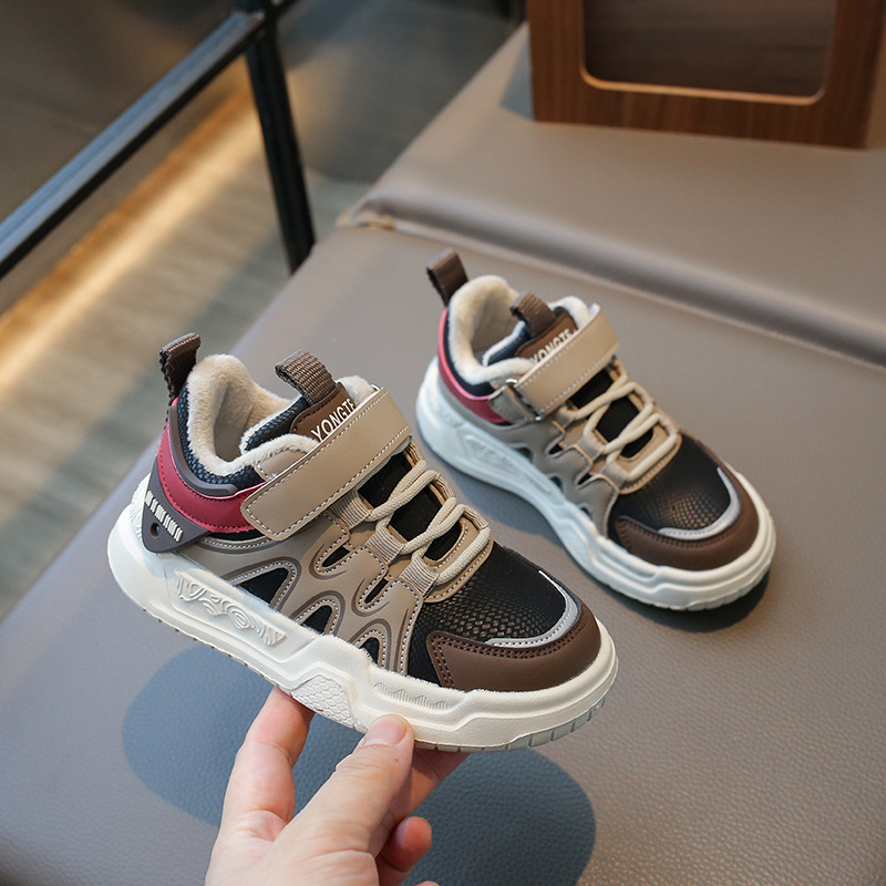 Gyerekek téli cipő fleeces bélésse, Velcro-zárás, PU felső, EVA talp, csíkos mintázat