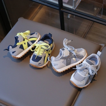 Unisex sportske casual tenisice s mekim potplatom, mrežasti gornji dio, Velcro zatvarač, prozračne, otporne na klizanje, izdržljive, niski kroj, za proljeće i jesen, za djecu 1–6 godina.