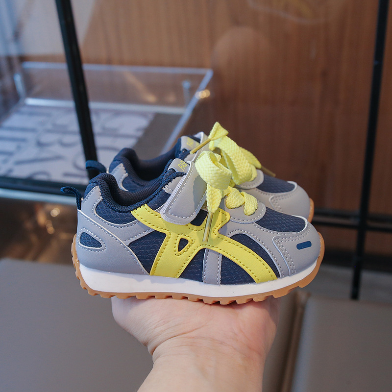 Unisex sportske casual tenisice s mekim potplatom, mrežasti gornji dio, Velcro zatvarač, prozračne, otporne na klizanje, izdržljive, niski kroj, za proljeće i jesen, za djecu 1–6 godina.