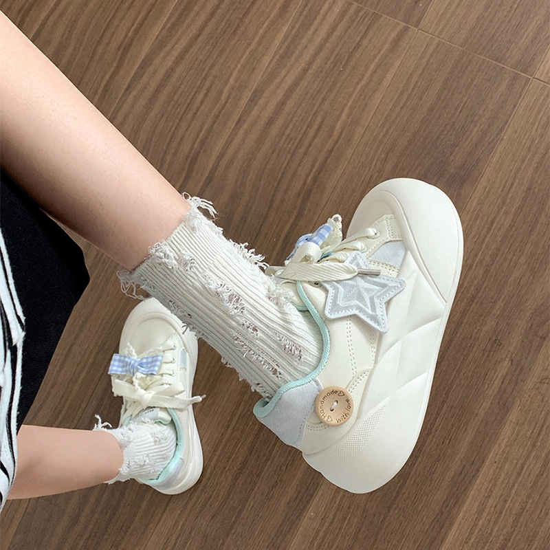 Pantofi sport pentru fetițe, talpă joasă, închidere cu șiret în față, material superior: superfibră, talpă din cauciuc, branț textil, stil coreean