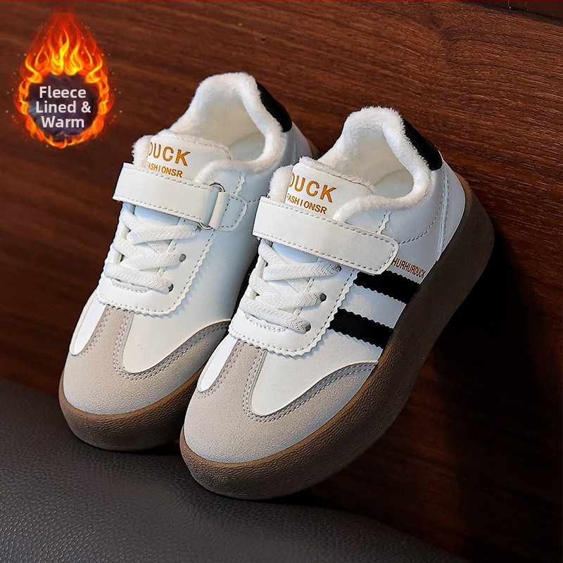 Detské bežecké topánky - vrchná časť z umelej kože, zapínanie na suchý zips, podrážka PVC, ľahké, protišmykové, odolné voči opotrebeniu