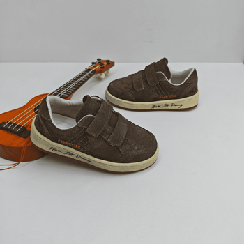 Dječje tenisice od prave kože s Velcro zatvaračem, retro stil, niski vrh, gumeni potplat