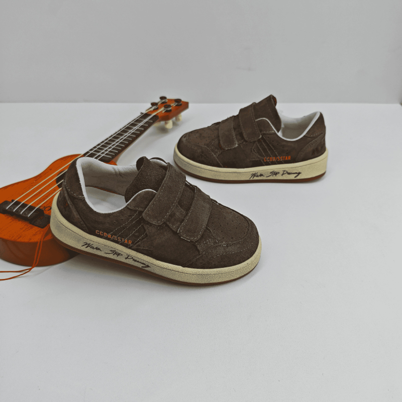 Dječje tenisice od prave kože s Velcro zatvaračem, retro stil, niski vrh, gumeni potplat