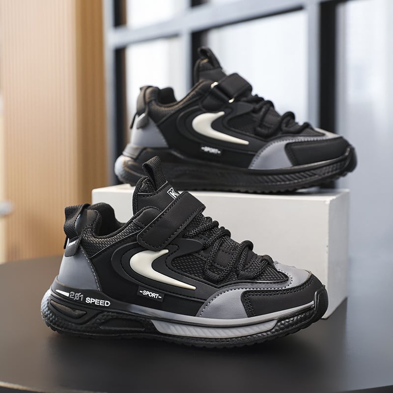 Gyerekeknek készült futócipő, felsőrész szintetikus bőrből, könnyű, Velcro-zár, EVA talp, csíkos mintázat