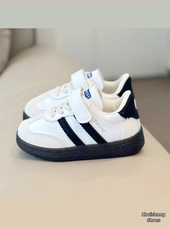 Detské tréningové tenisky - zapínanie na suchý zips, vrchný materiál z umelej kože, pruhovaný vzor, podrážka z hovädzej kože, pre deti 1–3 rokov