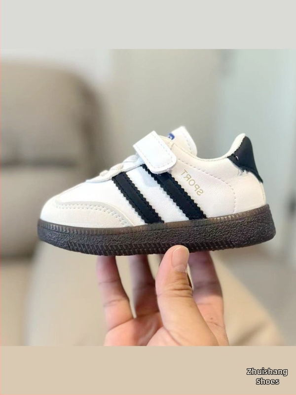 Detské tréningové tenisky - zapínanie na suchý zips, vrchný materiál z umelej kože, pruhovaný vzor, podrážka z hovädzej kože, pre deti 1–3 rokov