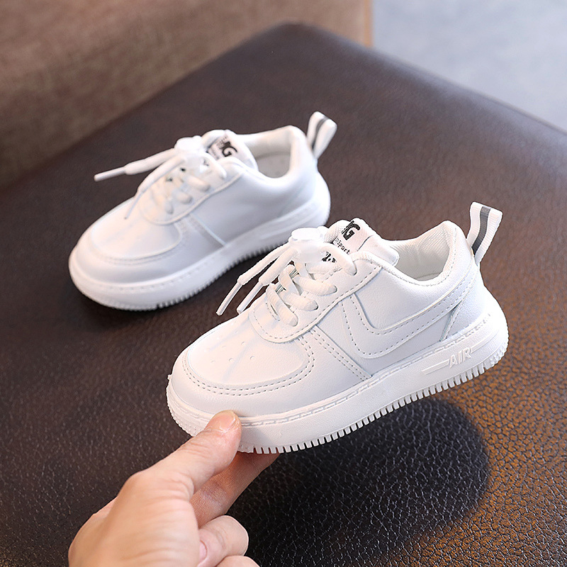 Detské bežecké topánky s šnúrkami, vrchný diel z umelej kože, gumová podrážka, unisex, pre vek 4–12 rokov