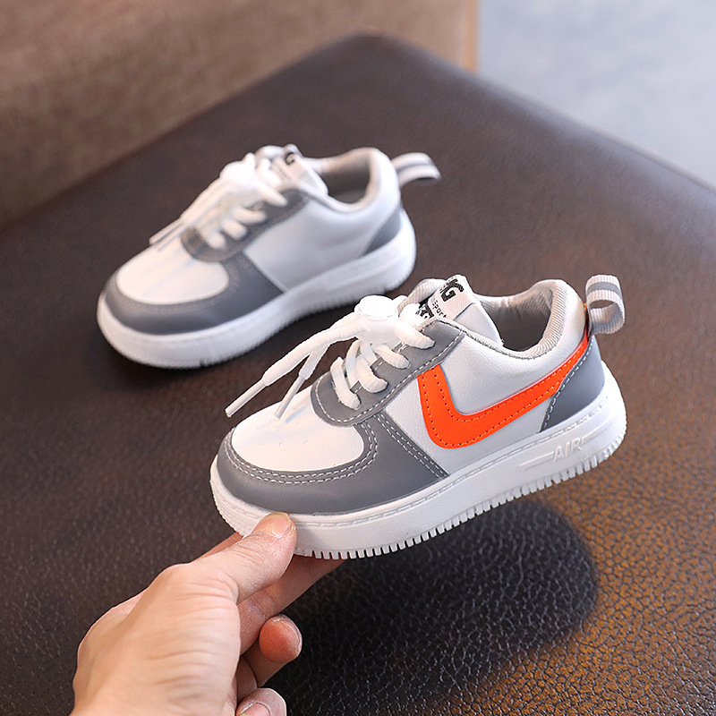 Detské bežecké topánky s šnúrkami, vrchný diel z umelej kože, gumová podrážka, unisex, pre vek 4–12 rokov