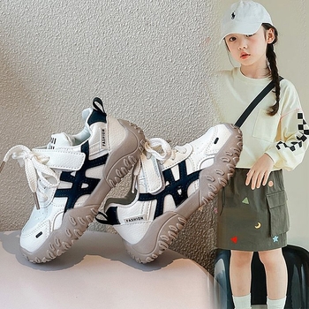 Detské tenisky Forrest Gump - vrchná časť z syntetickej kože, zapínanie na suchý zips, gumová podrážka, unisex, vhodné na jar, leto a jeseň