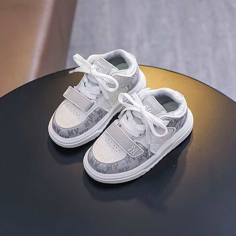 Dječje jesenske sportske tenisice unisex s Velcro zatvaračem, lagane, prozračne, protuklizna EVA potplat, uzorak slova