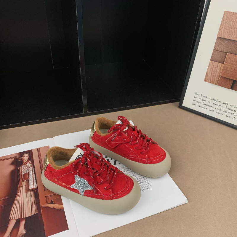 Adidași sport pentru copii cu Velcro, talpă din cauciuc, partea superioară din super fibră, căptușeală din bumbac, antiderapante și încălzesc