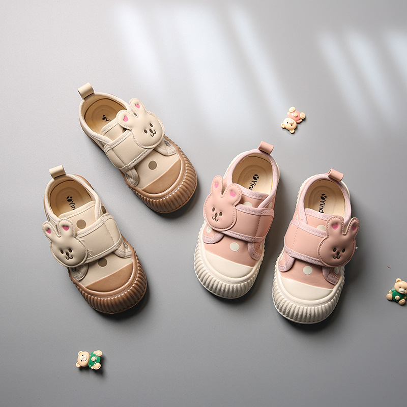 Pantofi de interior pentru fete, cu broderie cartoon, închidere Velcro, partea superioară din PU artificial, talpă TPR anti-derapare, branț textil