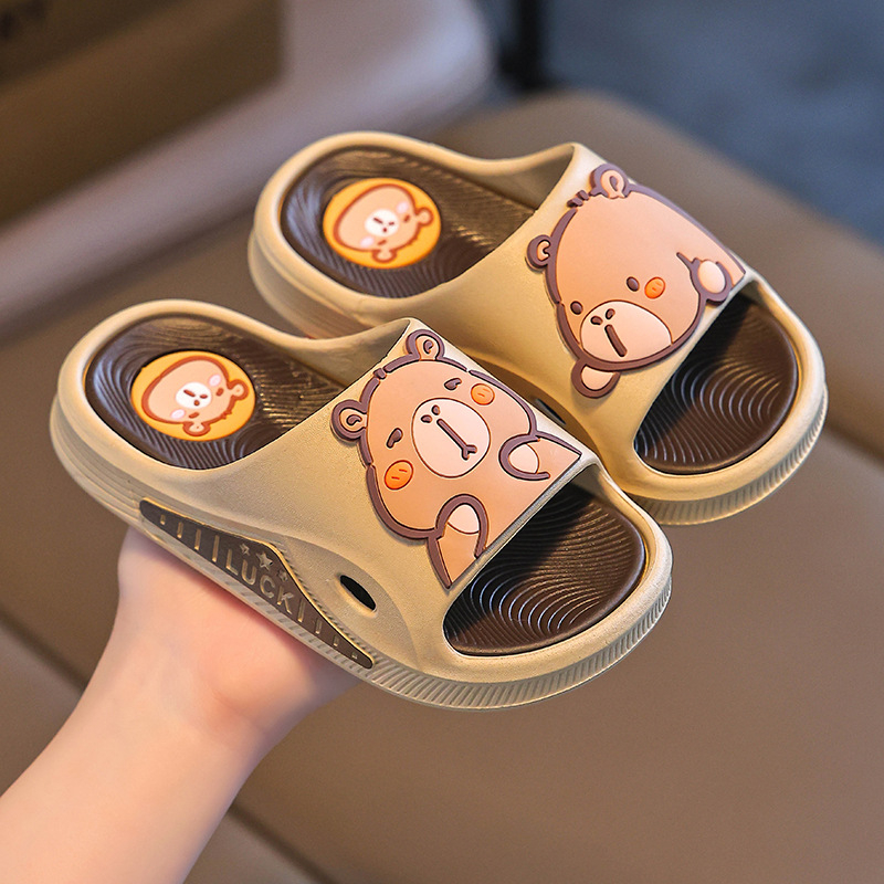 Gyerekeknek készült flip-flopok rajzfilm mintával, PVC felsőrész és talp, légáteresztő, kopásálló, csúszásmentes