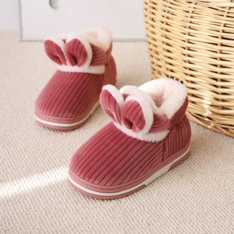 Téli gyerek plüss papucs, szuper puha velúr felsővel, TPR talppal, vastagított kialakítás, 1–16 éveseknek.