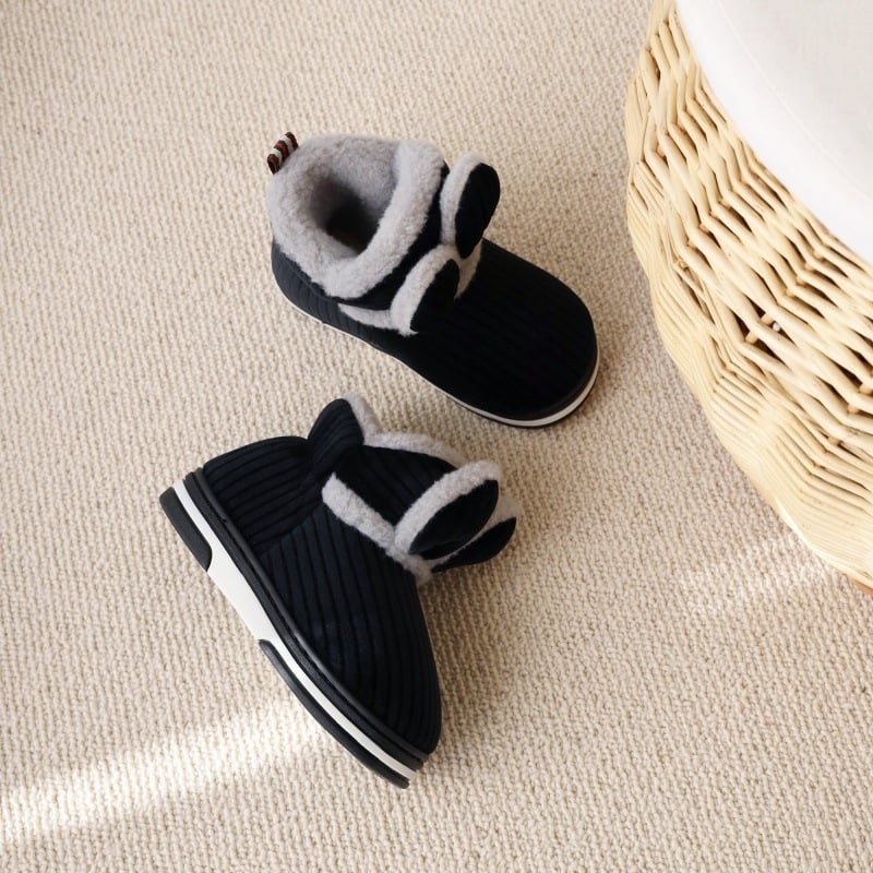 Téli gyerek plüss papucs, szuper puha velúr felsővel, TPR talppal, vastagított kialakítás, 1–16 éveseknek.