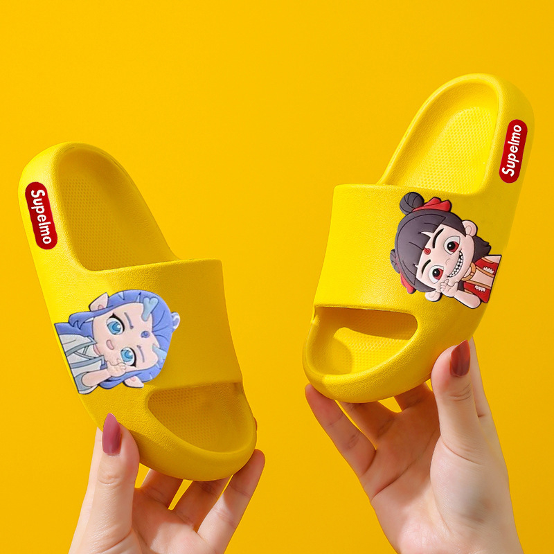 Uniszex PVC papucs Cartoon mintával, PVC felső rész és talp, lélegző és csúszásmentes