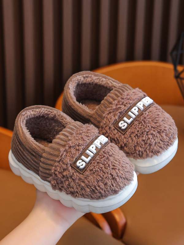 Papuci de iarnă pentru copii — căptușiți cu fleece, partea superioară din piele de vițel nubuk, căptușeală groasă, talpă PVC antiderapantă, pentru interior (1–3 ani)
