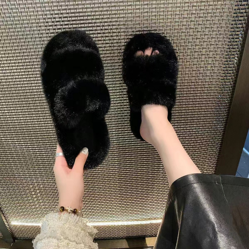 Lányoknak szóló szőrös papucs - 1–16 éves korig, Felsőrész: műszőrme, Talp: PVC, Vastagság: normál, ősz 2025