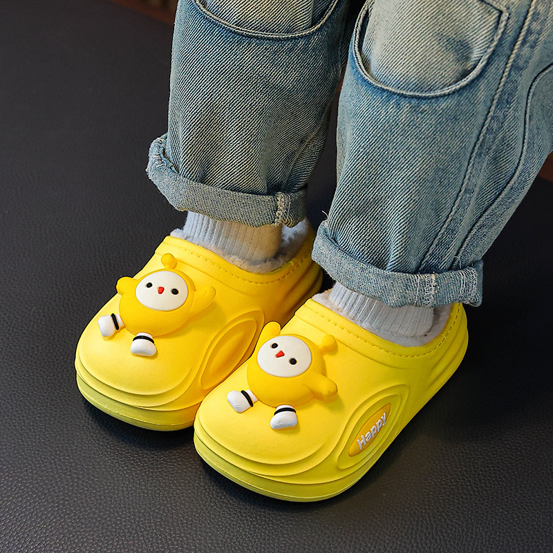 Dječje papuče Cartoon, gornji dio od velura, PVC potplat, protuklizne za unutarnju upotrebu, tople za zimu 2025