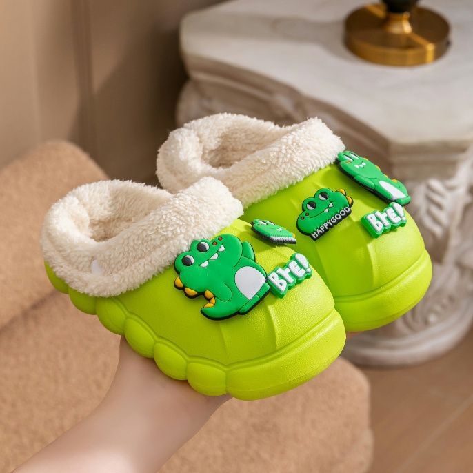 Dječje papuče, PVC gornji dio i potplat, protuklizne, s fleece podlogom, debela potplata, monolitno oblikovane