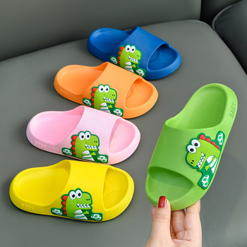 Gyermekeknek szánt rajzfilmszerű dinoszaurusz szandál, PVC felsőrész és talp, légáteresztő, csúszásmentes, szagtartó