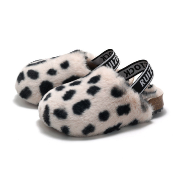 Gyerekek velúrpapucs állatmintával, rugalmas slip-on, fleece bélés, gumírozott talp, 1–3 és 4–6 éveseknek