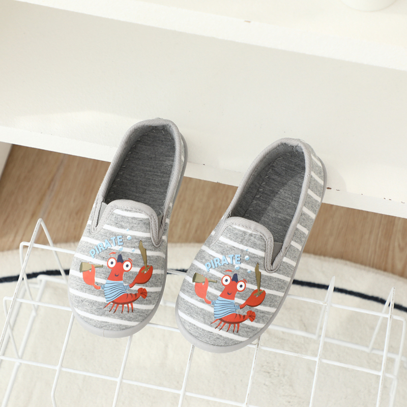 Dječje indoor papuče s mekom podom i cartoon dizajnom (unisex) – uzrast 4–12 godina; gornji materijal: tkanina; potplat: plastika; izšivanje