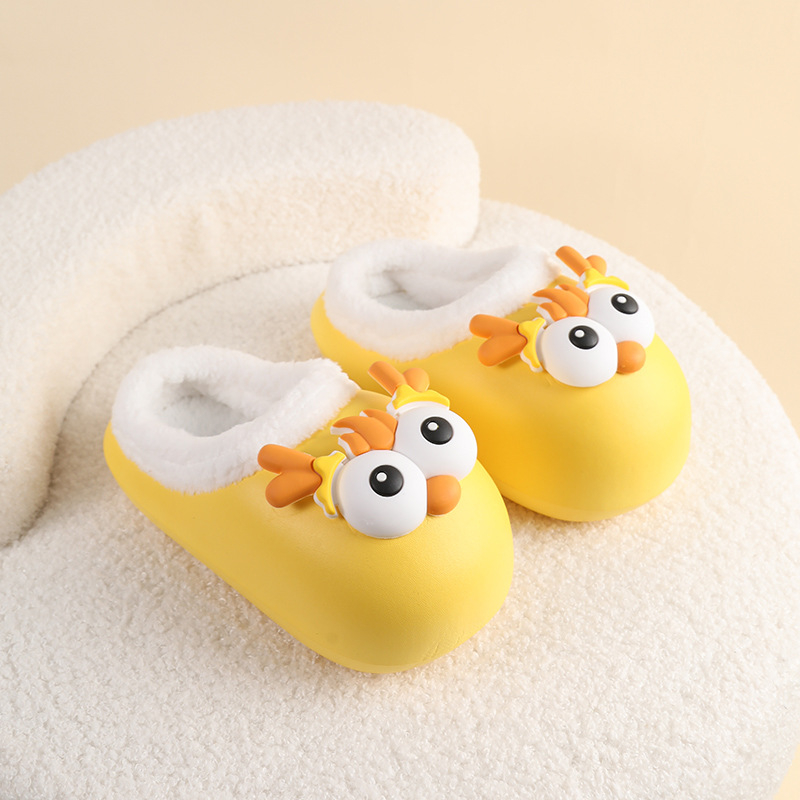 Gyerekeknek készült EVA papucs, rajzfilm minta, fleece bélés, vastag talp, beltéri használatra