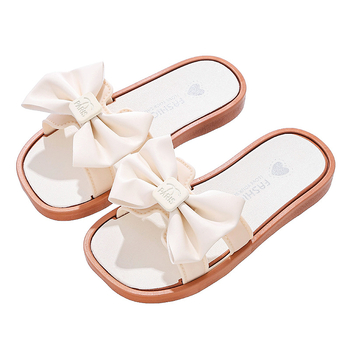Lányoknak való PVC pántos papucs, hercegnő stílus, légáteresztő, csúszásmentes, kopásálló, 4-16 éveseknek, nyár 2025