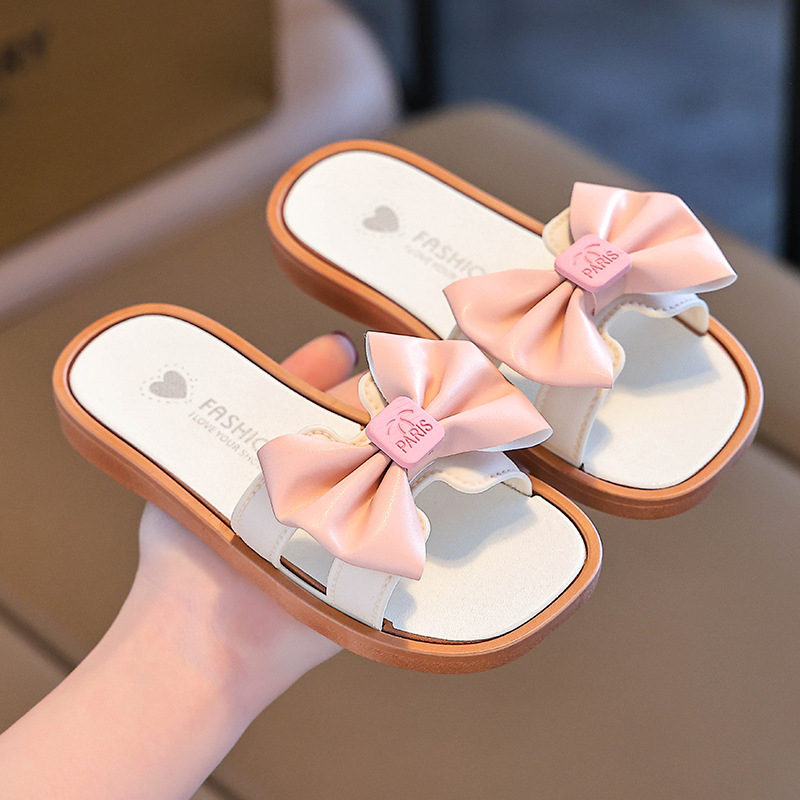 Lányoknak való PVC pántos papucs, hercegnő stílus, légáteresztő, csúszásmentes, kopásálló, 4-16 éveseknek, nyár 2025