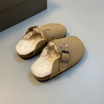 Детски пантофи с подплата от флийс, закрит пръст, върхът двуслойна кожа, подметка PVC, неслизаща подметка, за есен и зима