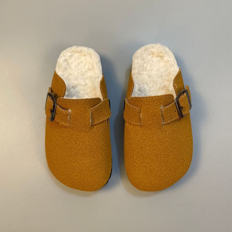 Детски пантофи с подплата от флийс, закрит пръст, върхът двуслойна кожа, подметка PVC, неслизаща подметка, за есен и зима