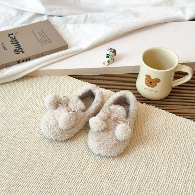 Pantofi de fetițe cu căptușeală din fleece și partea superioară din velur, talpă din cauciuc, construcție groasă, model uni, iarnă 2025, pentru copii 4–16 ani